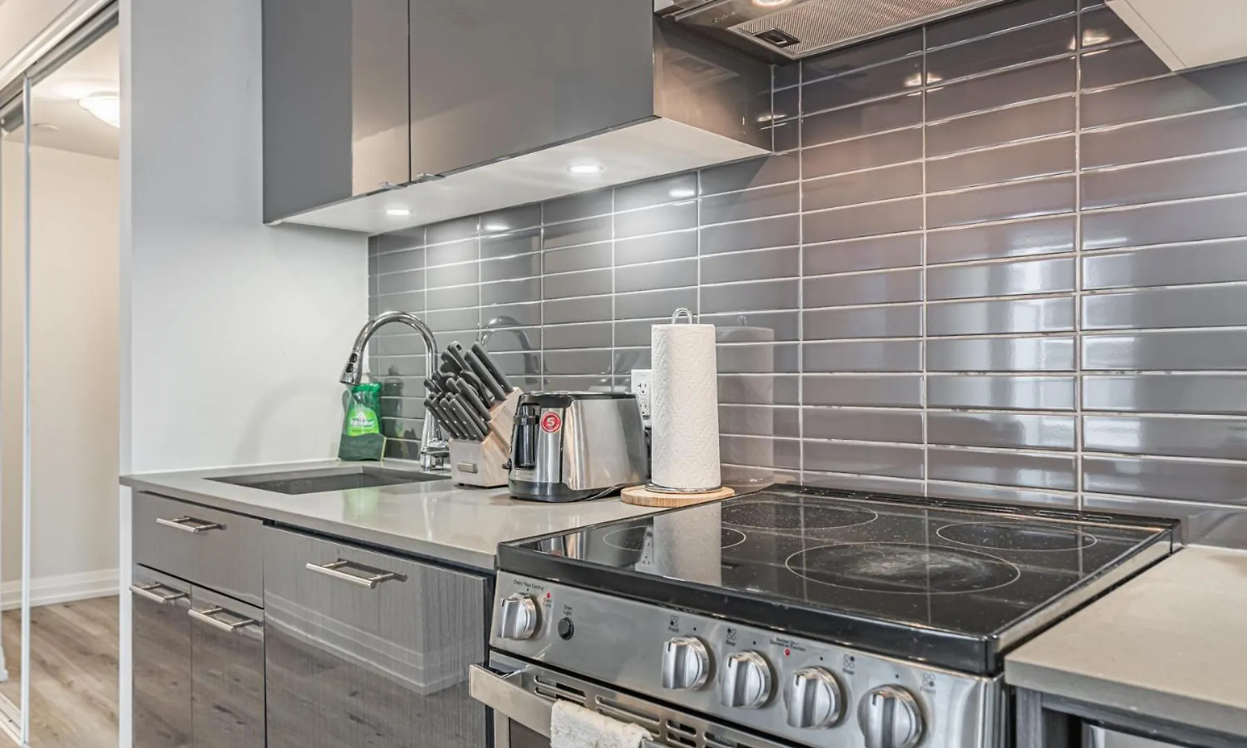 Toronto Garden Suites Canada