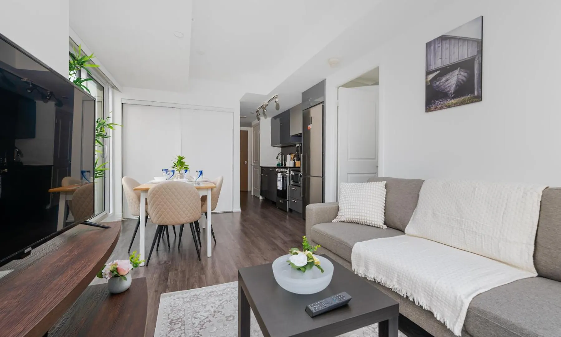 Apartment Toronto Garden Suites Canada